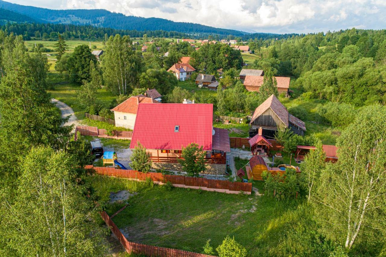 Szarvas Vendeghaz Villa Izvoru Mureşului Exterior foto